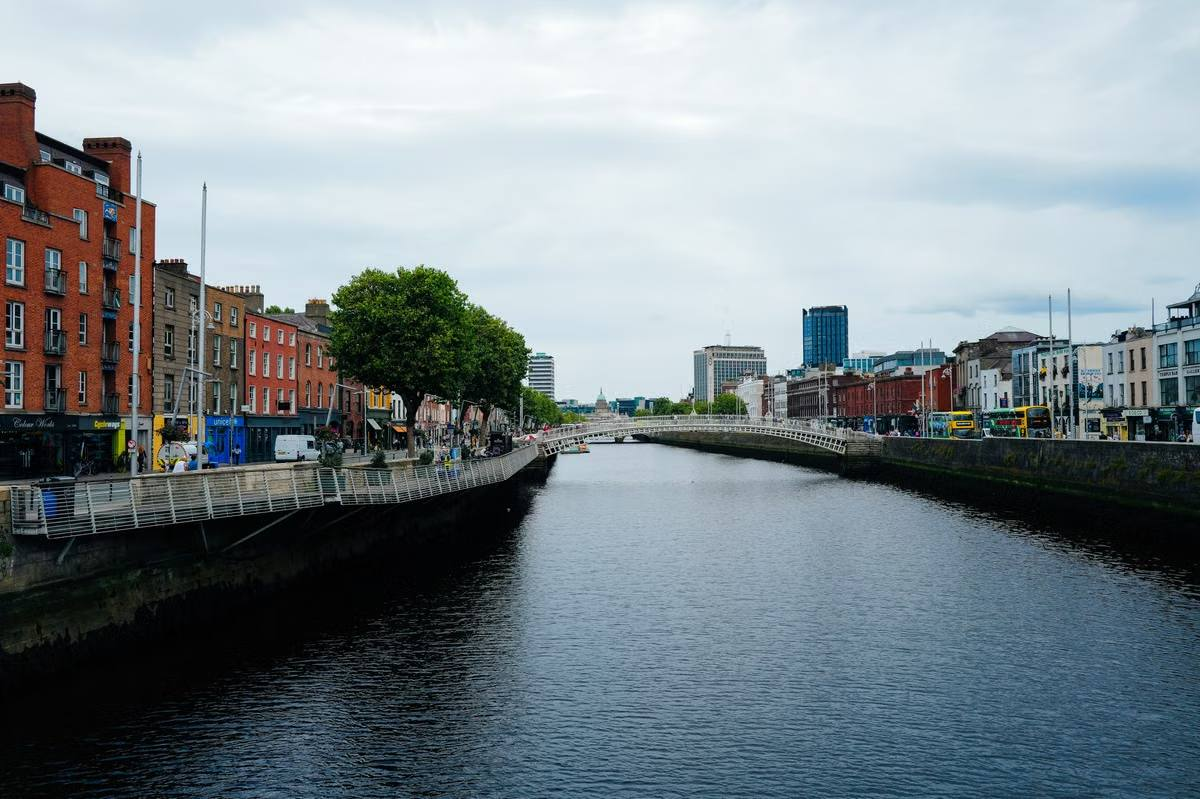Ireland Stamp 1G Dublin cityscape for Indian students
